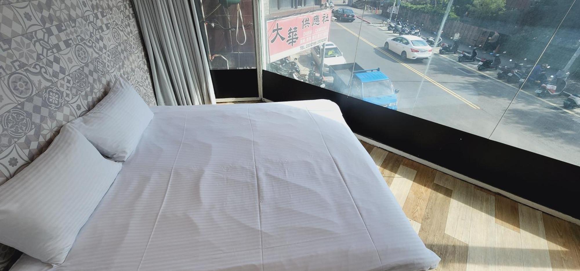 Cheers Loft Self Check-In Hotel Taipei Luaran gambar